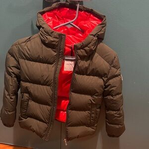 Moncler Enfant Eric Logo Patch Hooded Padded Jacket- Olive -Size 8A-Kids